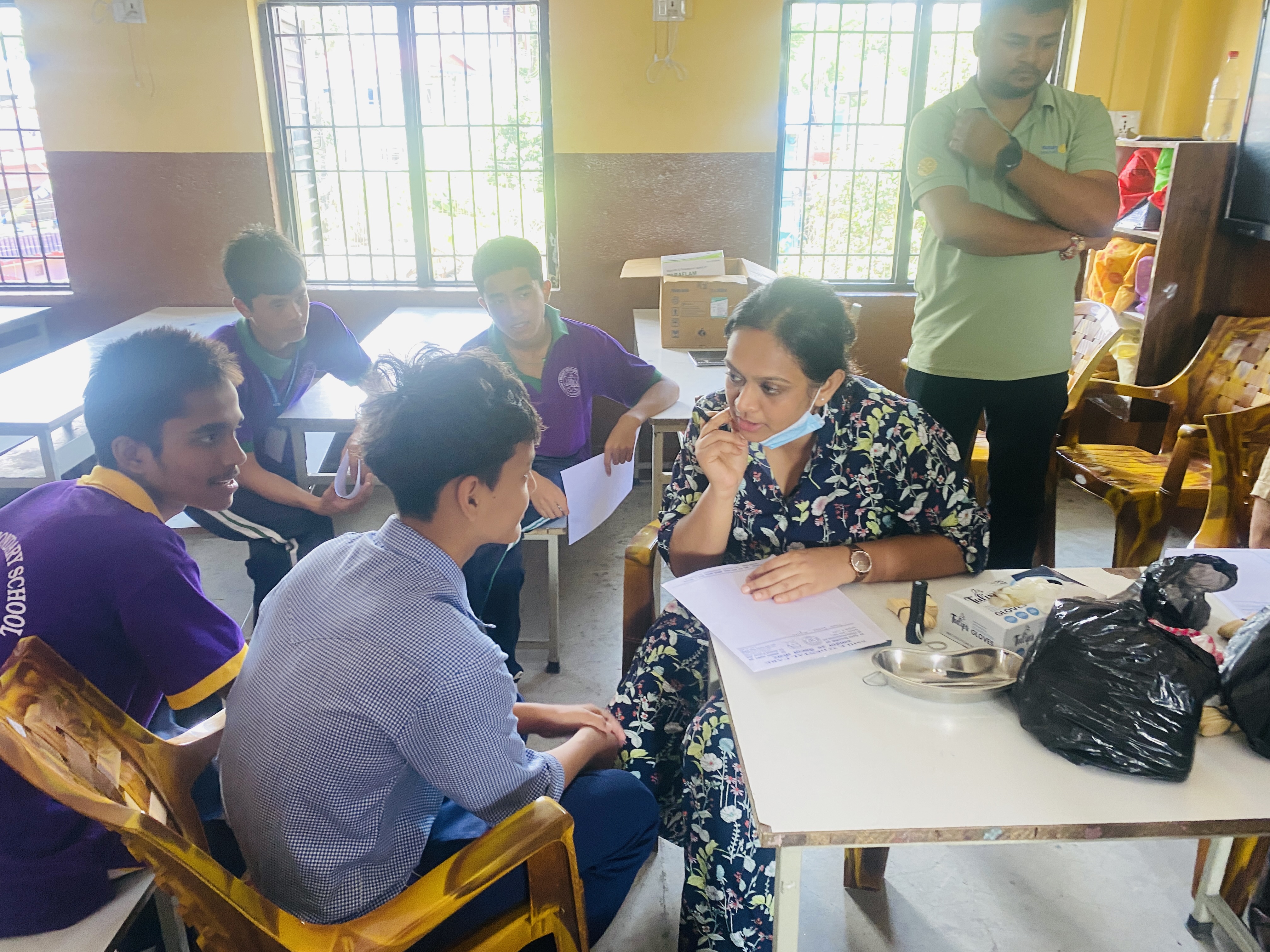 Free dental health camp in school
